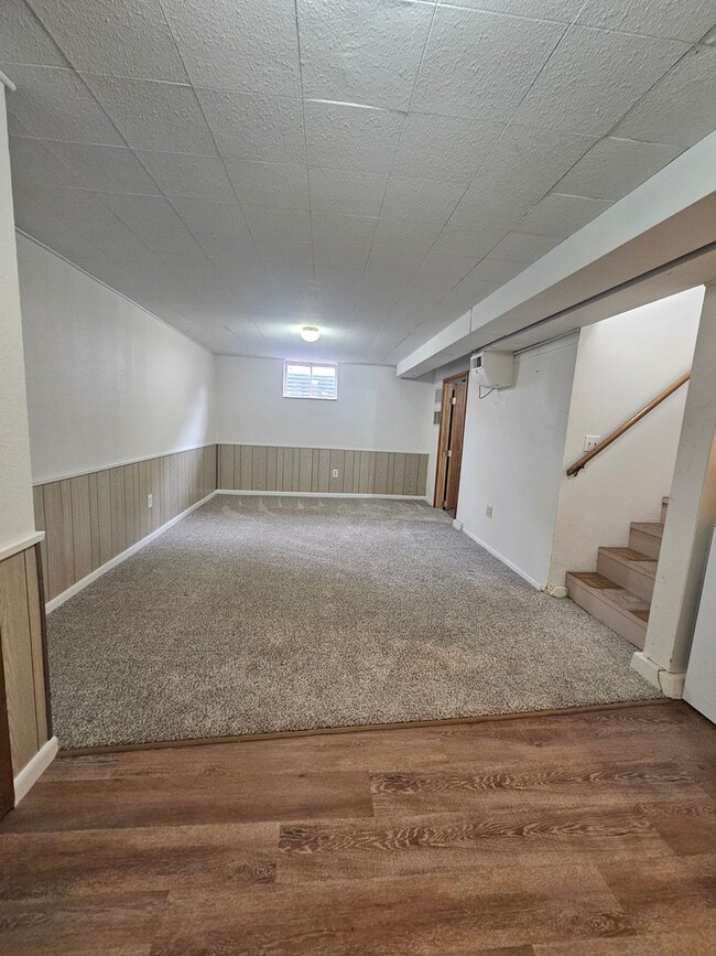 Building Photo - 4 BED | 2 BATH | SINGLE-FAMILY HOME | NORT...