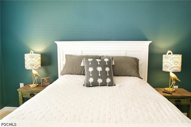 Building Photo - 13730 Julias Way