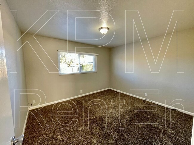 Building Photo - 1117 Brookside Rd