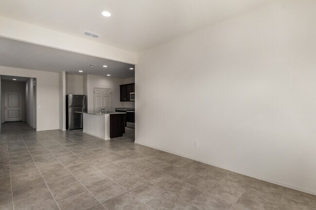 Building Photo - 24415 W Verlea Dr