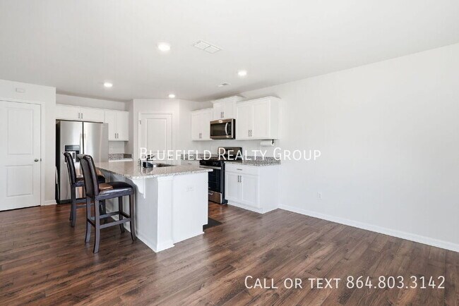 Building Photo - 1313 Duffers Ln