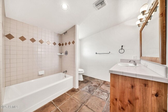 Building Photo - 4531 E Quartz Mountain Rd