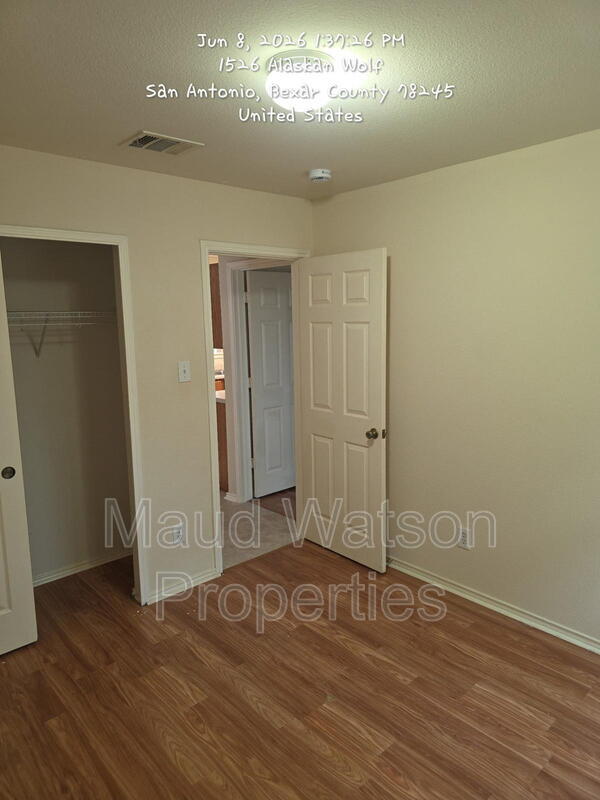 Building Photo - 1526 Alaskan Wolf
