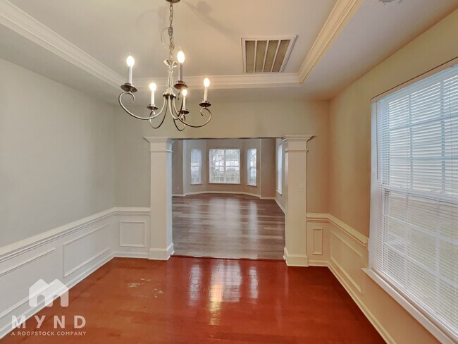 Building Photo - 15819 Herring Gull Way