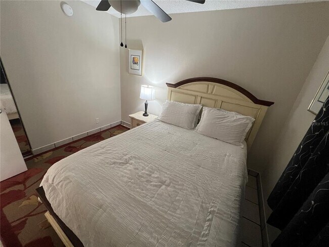 Building Photo - 1515 Pinellas Bayway S