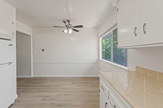 Building Photo - Charming 1-Bedroom 1-Bath Apartment in Ran...