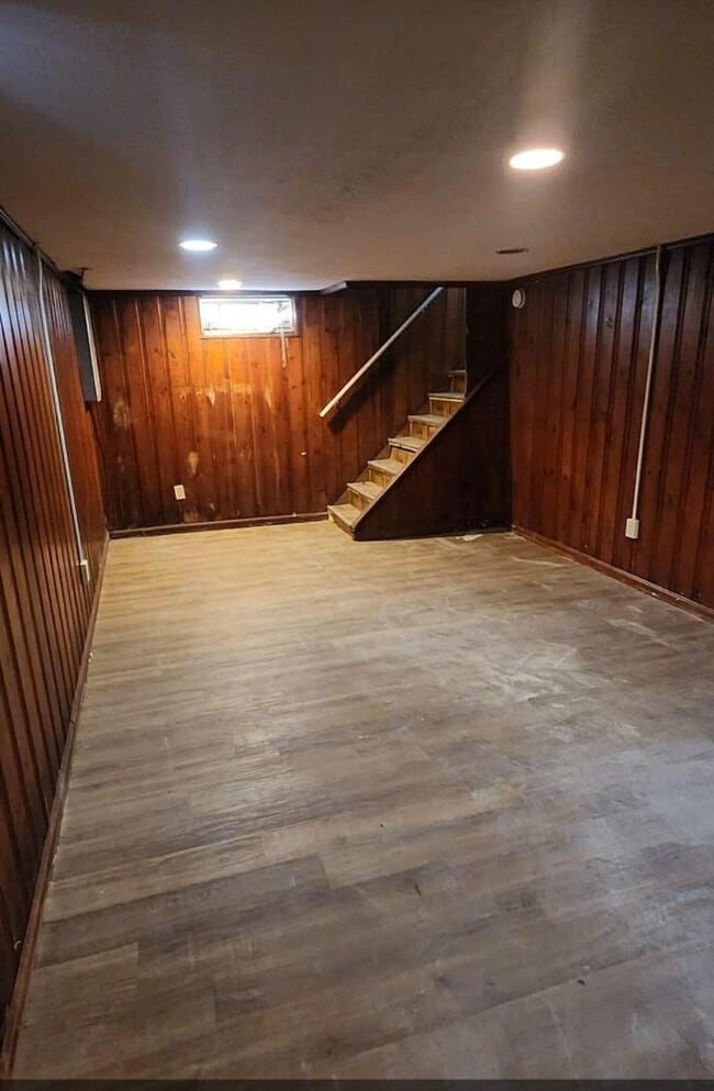 Building Photo - 790 Seward Ave