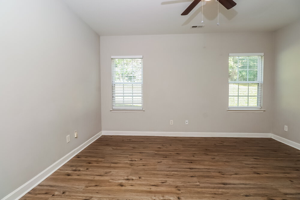 Building Photo - 4215 Sebring Ct SW