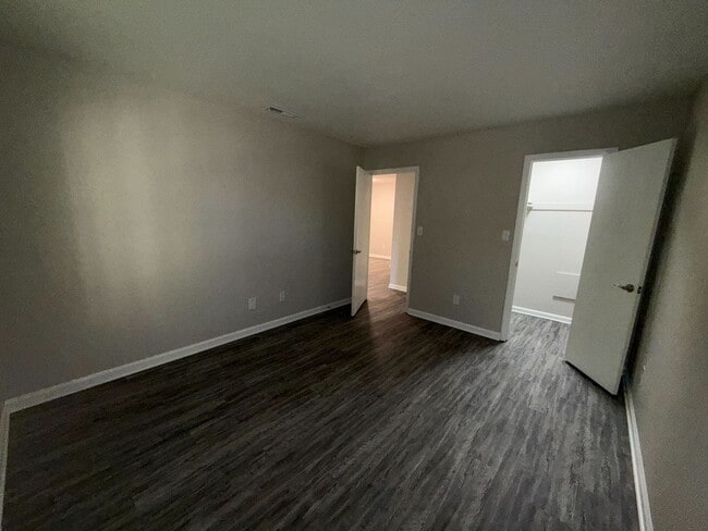 Building Photo - 3722 West Ave