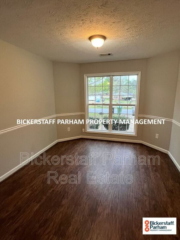 Building Photo - 546 Wilder Dr