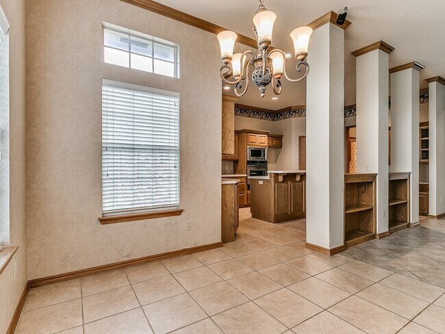Building Photo - Stunning Open-Concept Home with Luxury Primary Suite & Outdoor Living