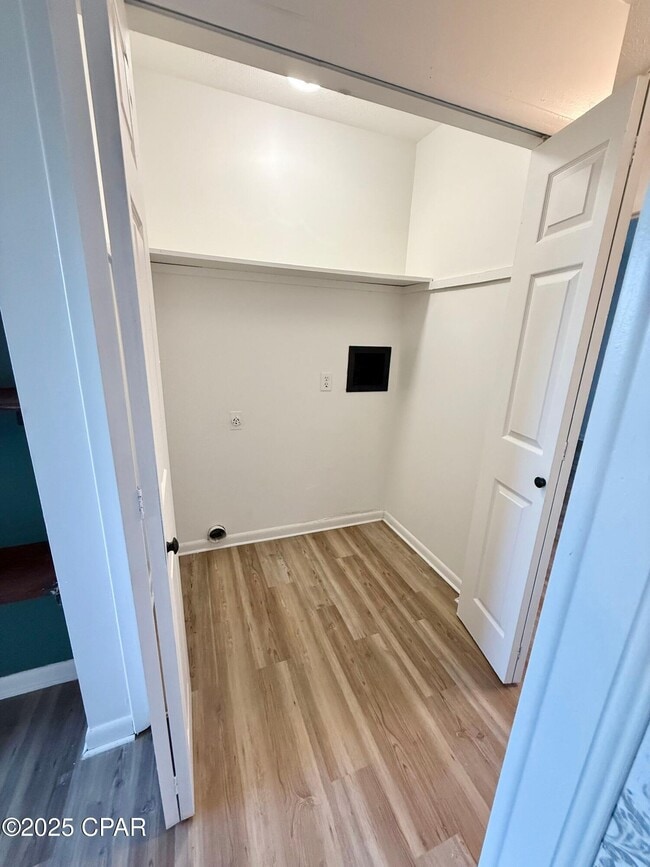 Building Photo - 506 N 11th St