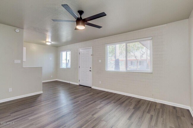 Building Photo - 2020 N 49th St