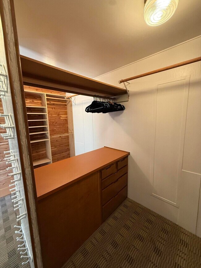 Building Photo - 74179 Mercury Cir W