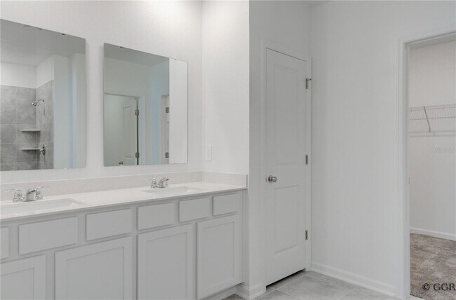 Building Photo - 1520 Brentwood Dr