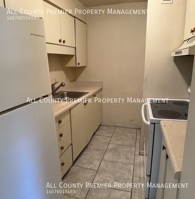 Building Photo - 5538 Rio Grande Ave