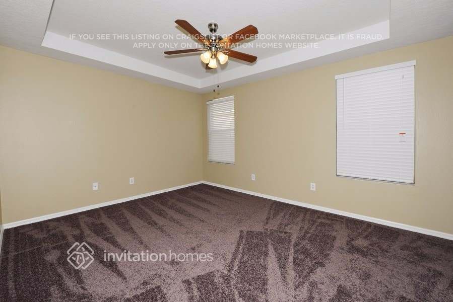 Building Photo - 18220 Birdwater Dr