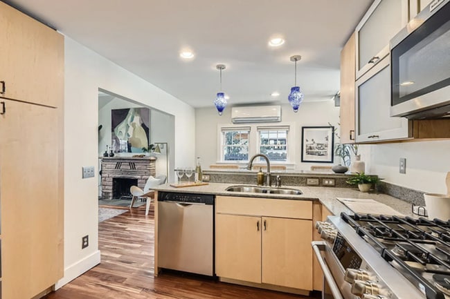 Building Photo - Sunny 3BR in Prime Newlands Neighborhood in North Boulder