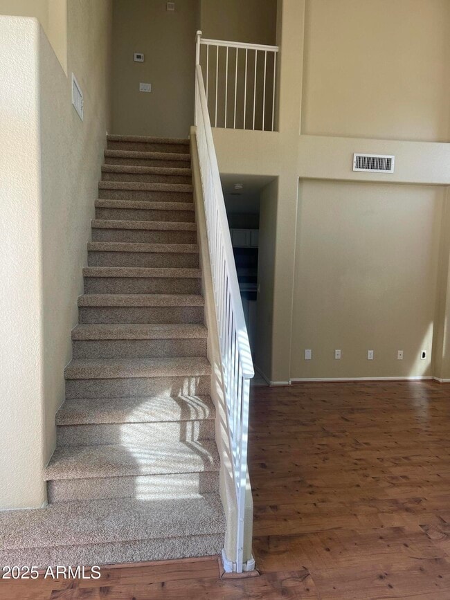 Building Photo - 1381 W Pelican Ct