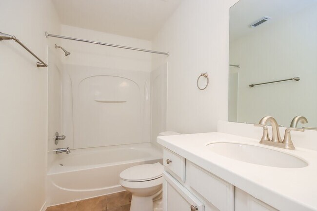 Building Photo - 20175 Royal Orchard Dr