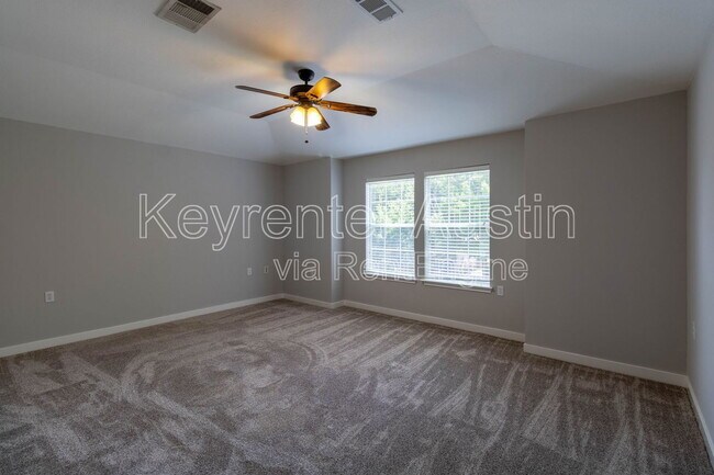 Building Photo - 1138 Emmitt Run