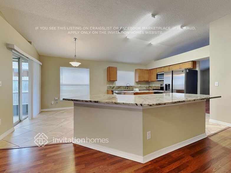 Building Photo - 5641 Paddock Trail Dr