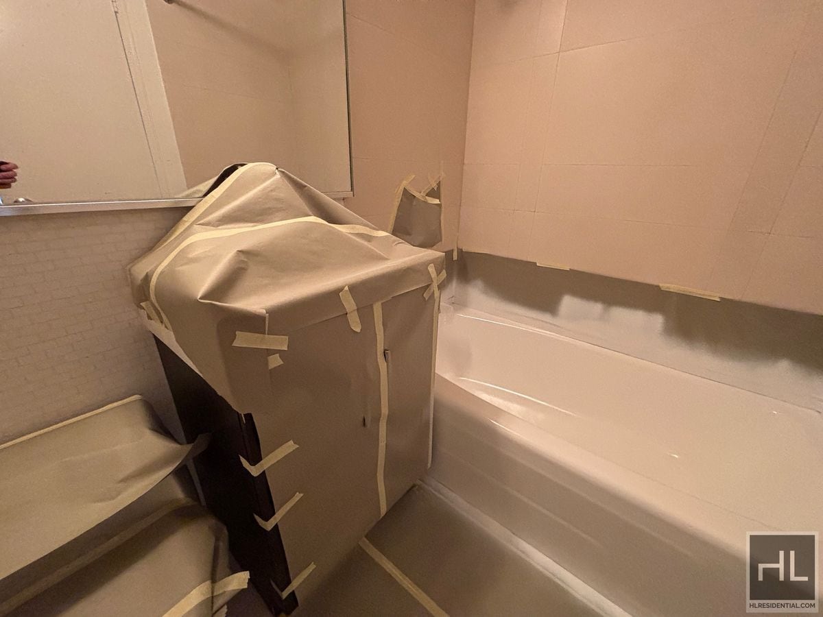 Building Photo - EAST 63 STREET