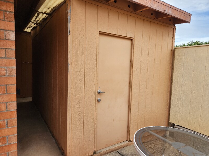 Building Photo - 9660 E Quail Pl