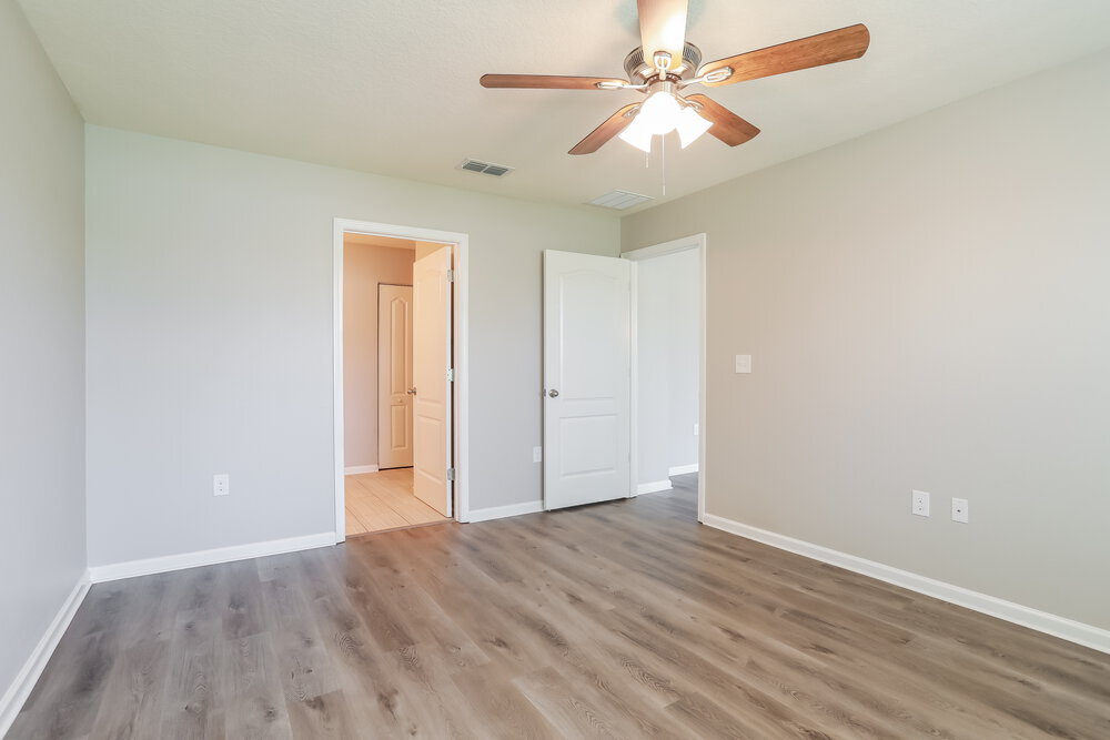 Building Photo - 2096 Pebble Point Dr