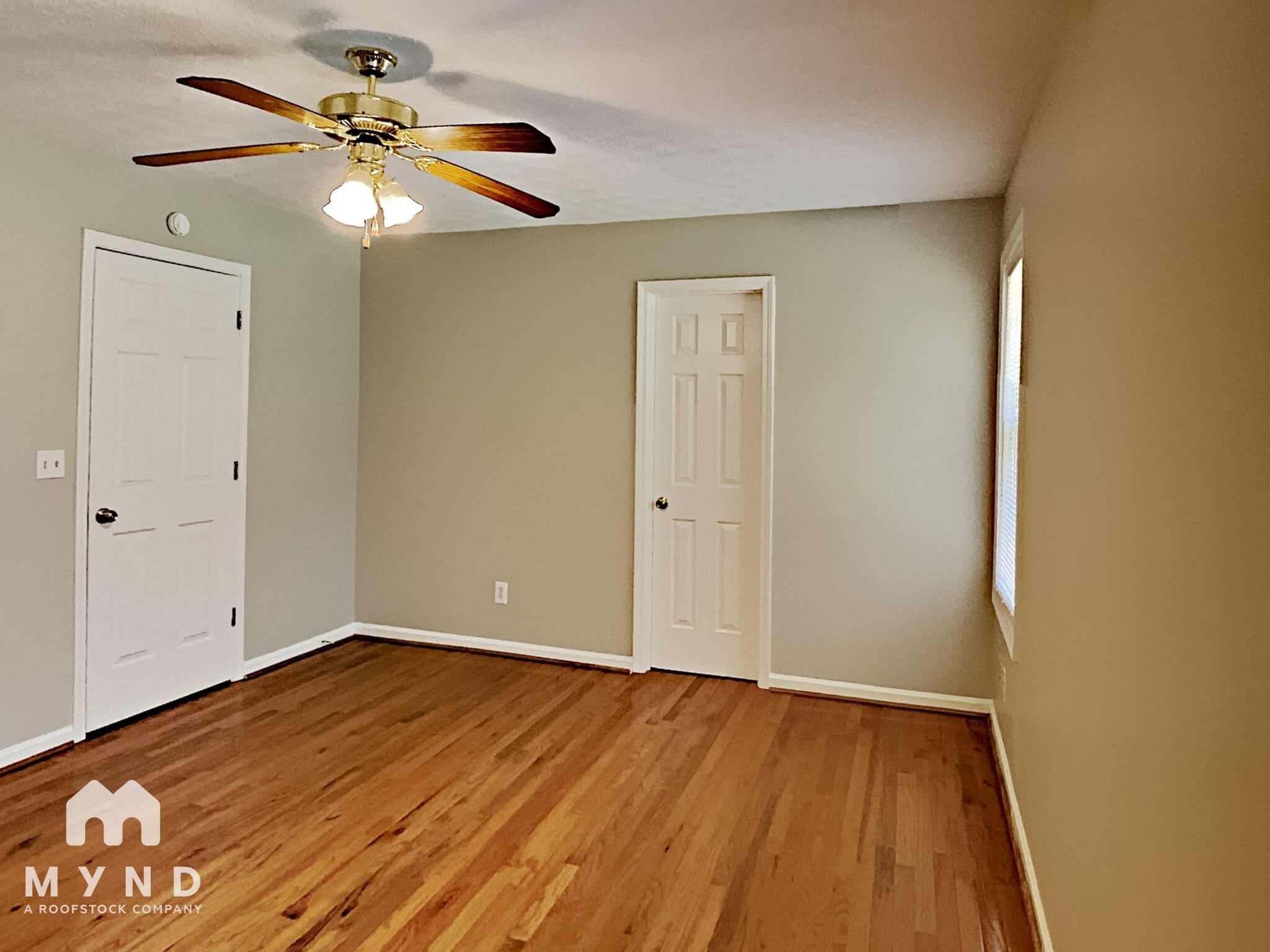 Building Photo - 307 Burton Dr