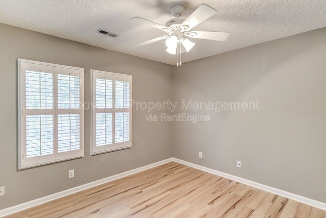 Building Photo - 103 Unaka Ct