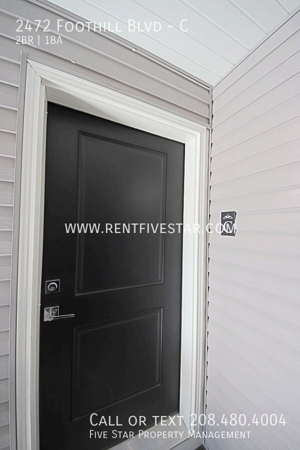 Building Photo - 2472 Foothill Blvd