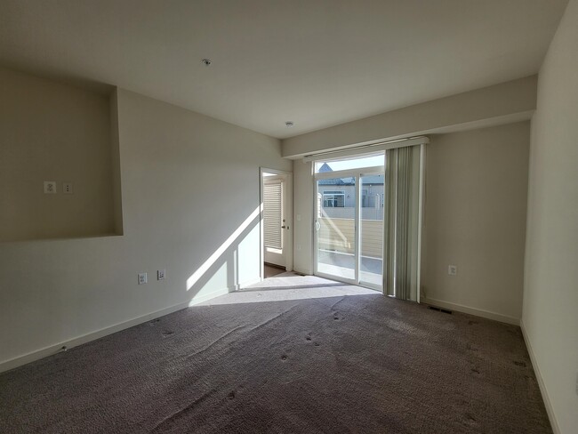 Building Photo - 1438 Wheyfield Dr