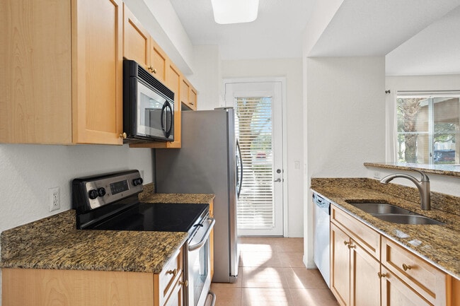 Building Photo - 11012 Legacy Dr