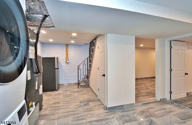 Building Photo - 75 Nolans Point Rd