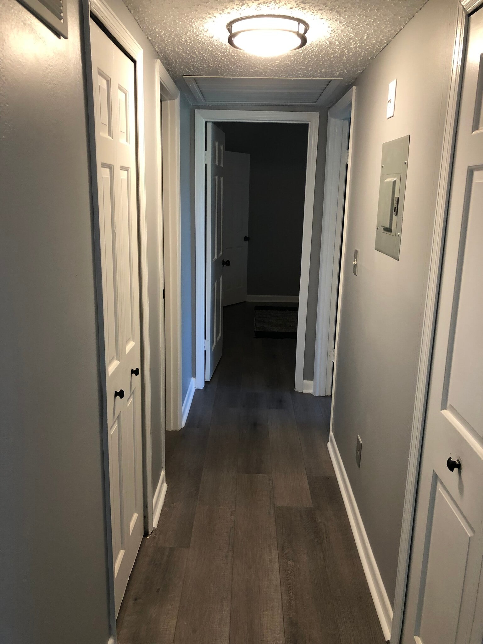 Closet - 911 Camelot Dr