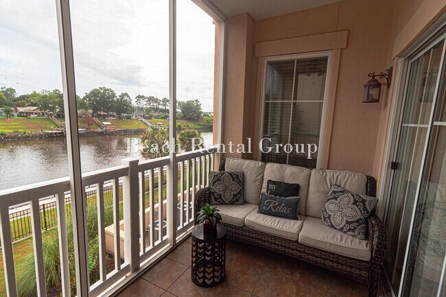 Building Photo - 2180 Waterview Dr