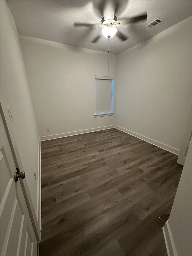 Building Photo - 15107 Prosperous Pl