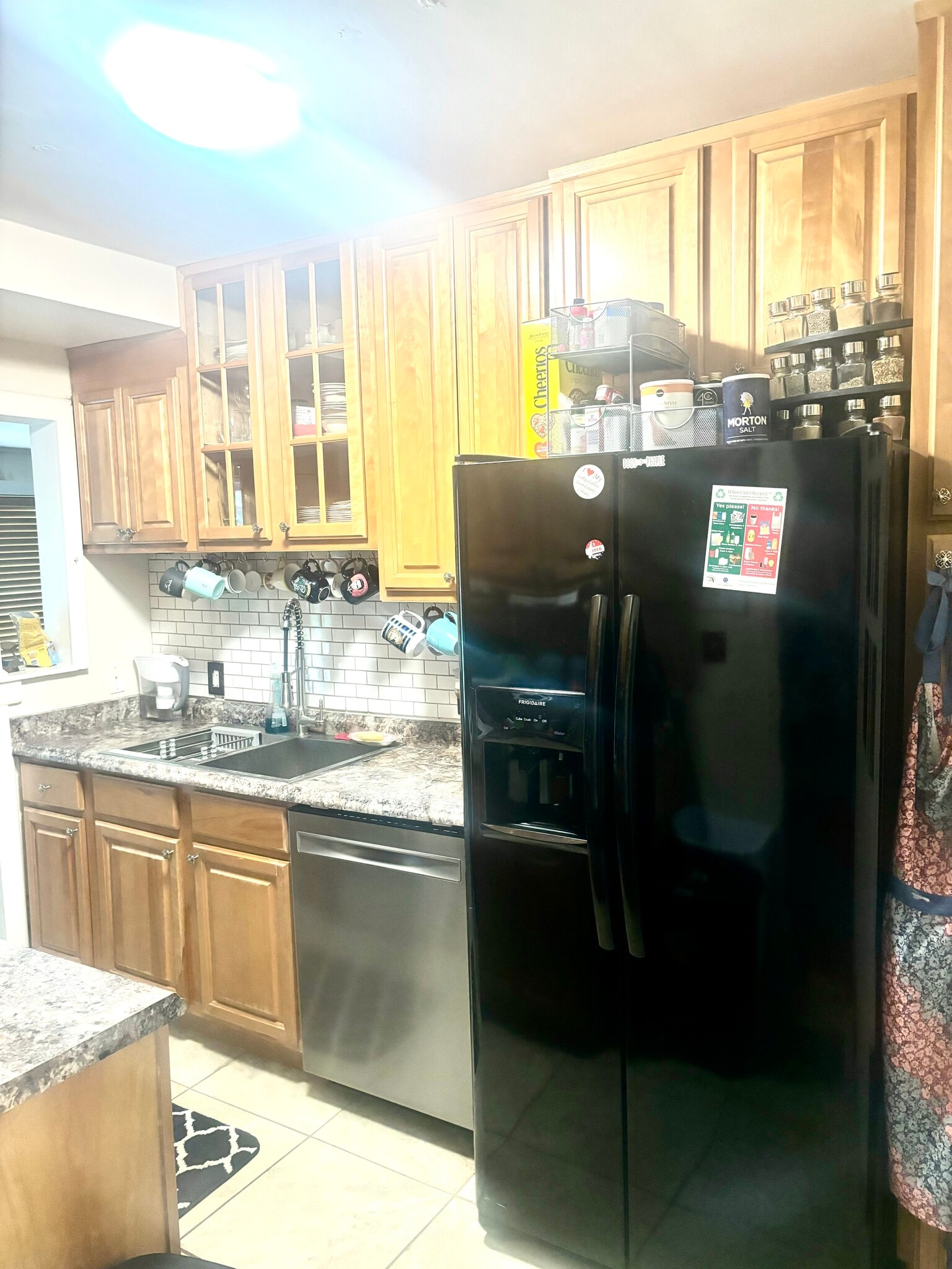 Kitchen - 1100 Hawthorne St