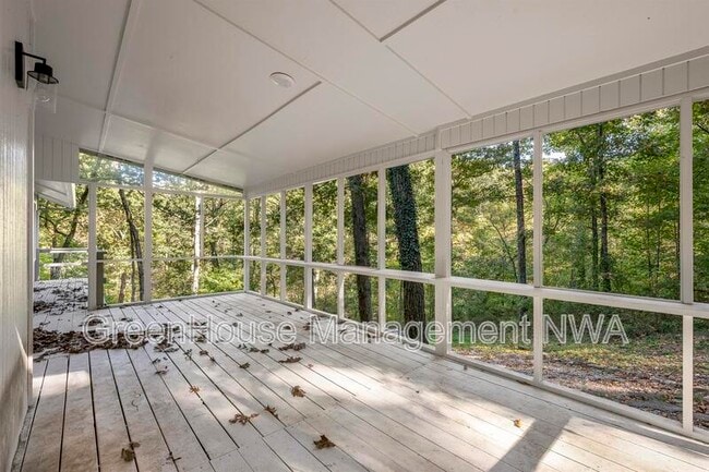 Building Photo - 6 Erith Ln