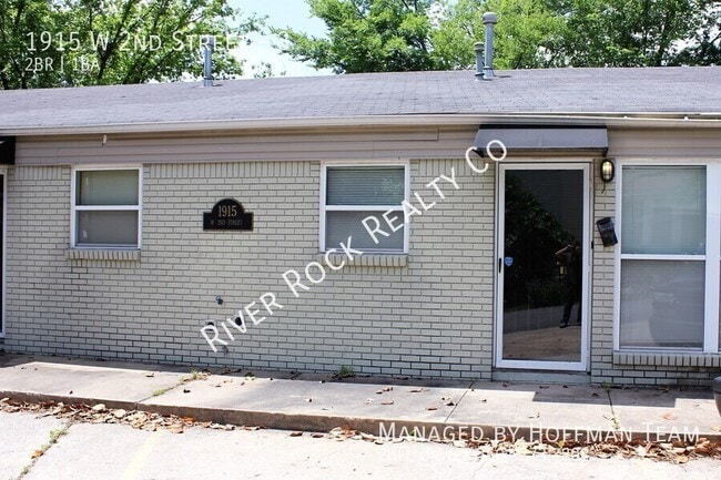 Primary Photo - 1915 W 2nd St