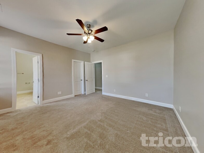 Building Photo - 140 Golden Oats Dr