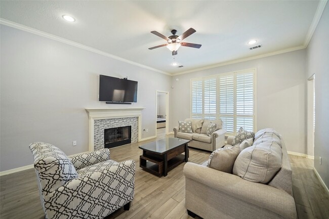 Building Photo - 18619 Camellia Estates Ln