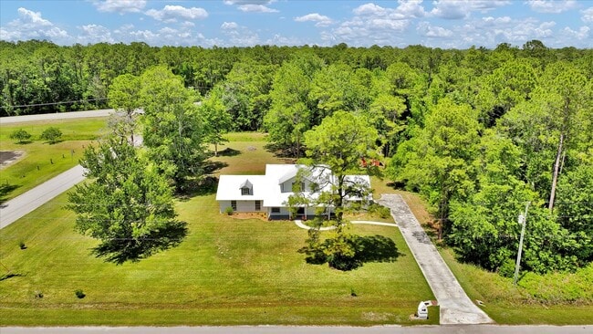 Building Photo - 100 Redbud Woods Trail