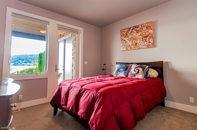 Building Photo - 3 br, 4 bath House - 4101 Williams Avenue ...