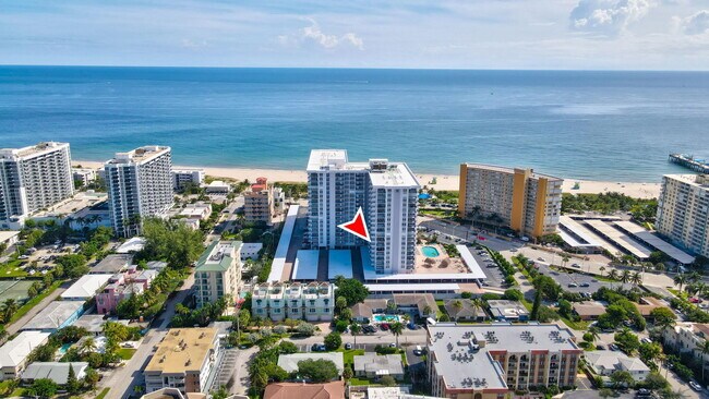 Building Photo - 405 N Ocean Blvd