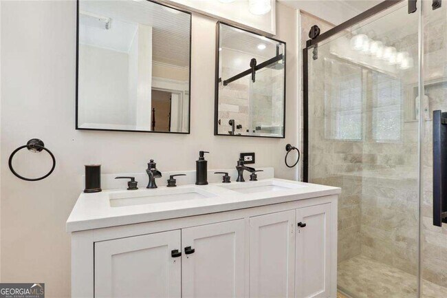 Building Photo - 203 Winter Ave