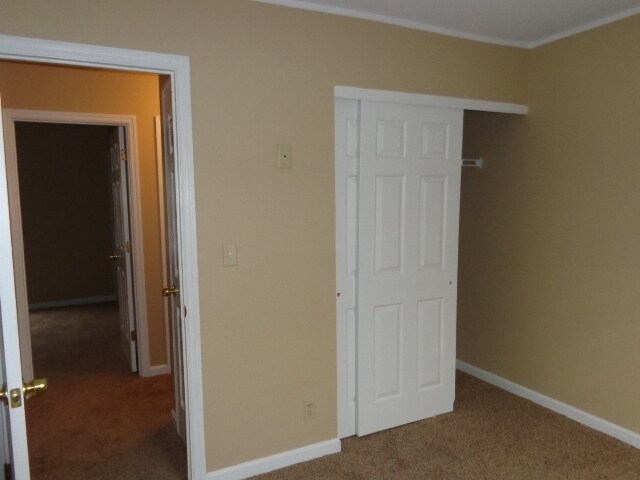 Building Photo - 117 Ridgewood Dr