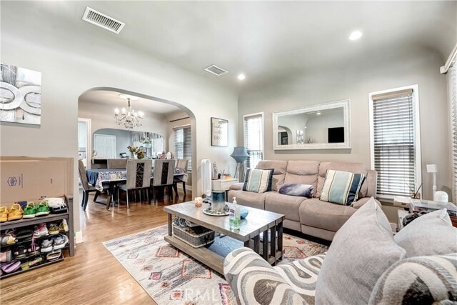 Building Photo - 1982 Corson St