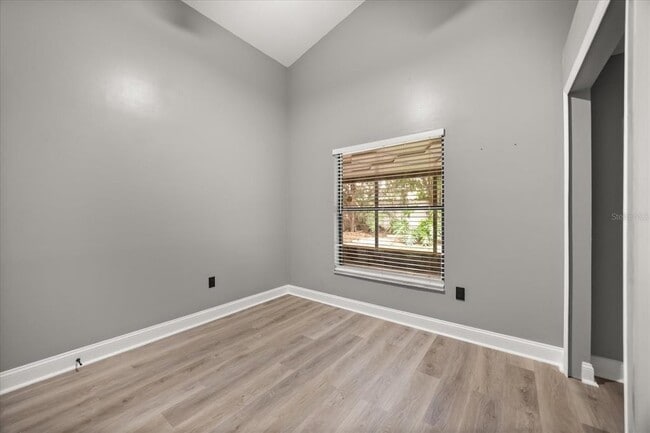 Building Photo - 11731 Cuxham Dr